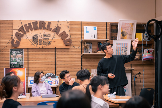 HKU enhances student creativity and artistic expression through lyric writing 